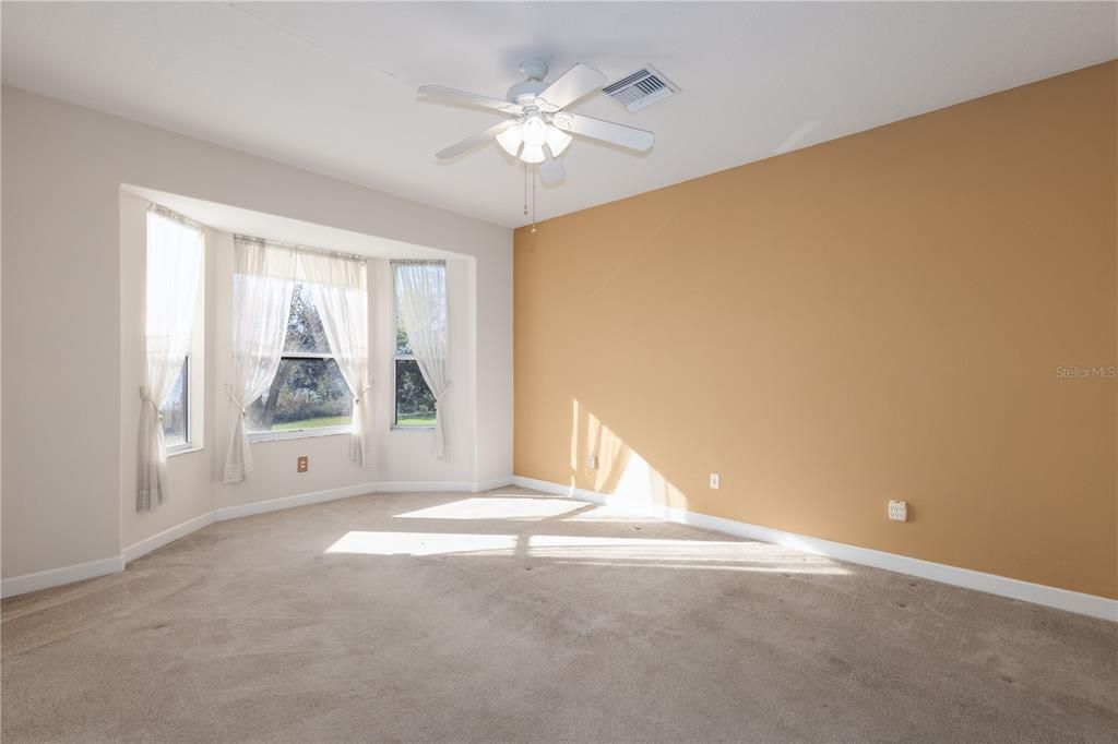 For Sale: $529,000 (3 beds, 2 baths, 1908 Square Feet)