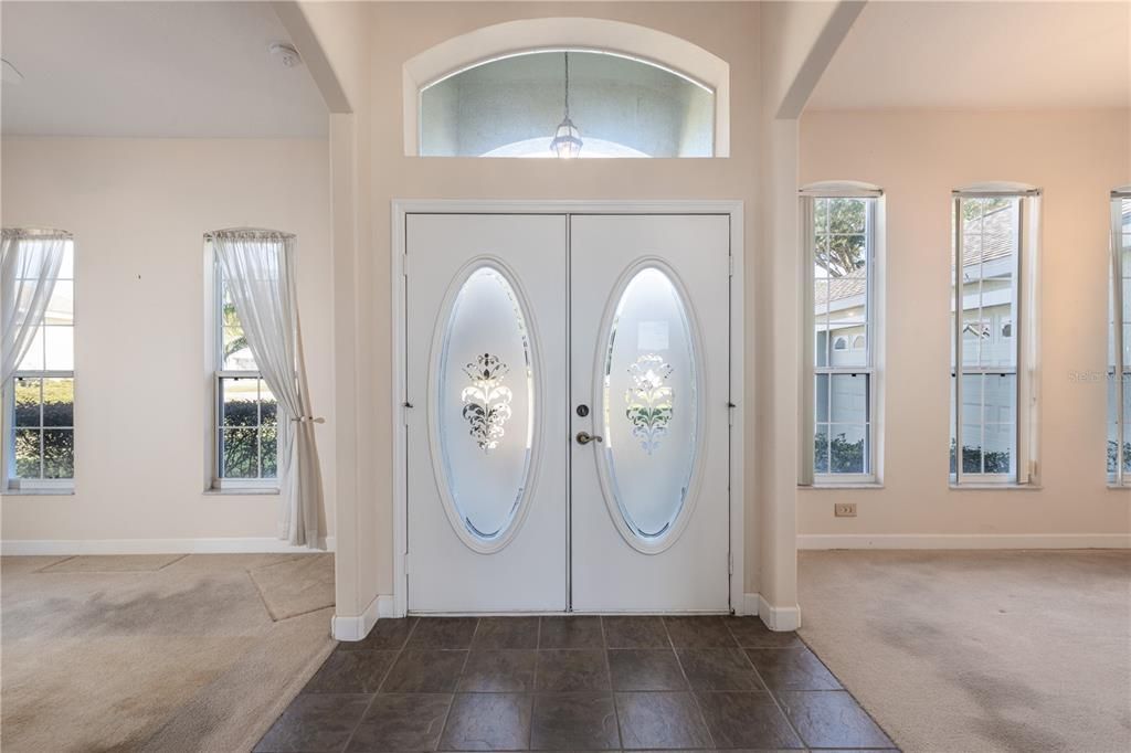 For Sale: $529,000 (3 beds, 2 baths, 1908 Square Feet)