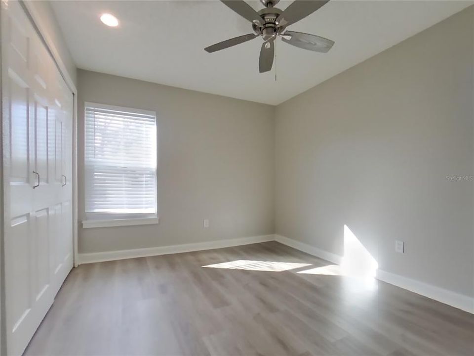 For Rent: $2,669 (4 beds, 2 baths, 1733 Square Feet)