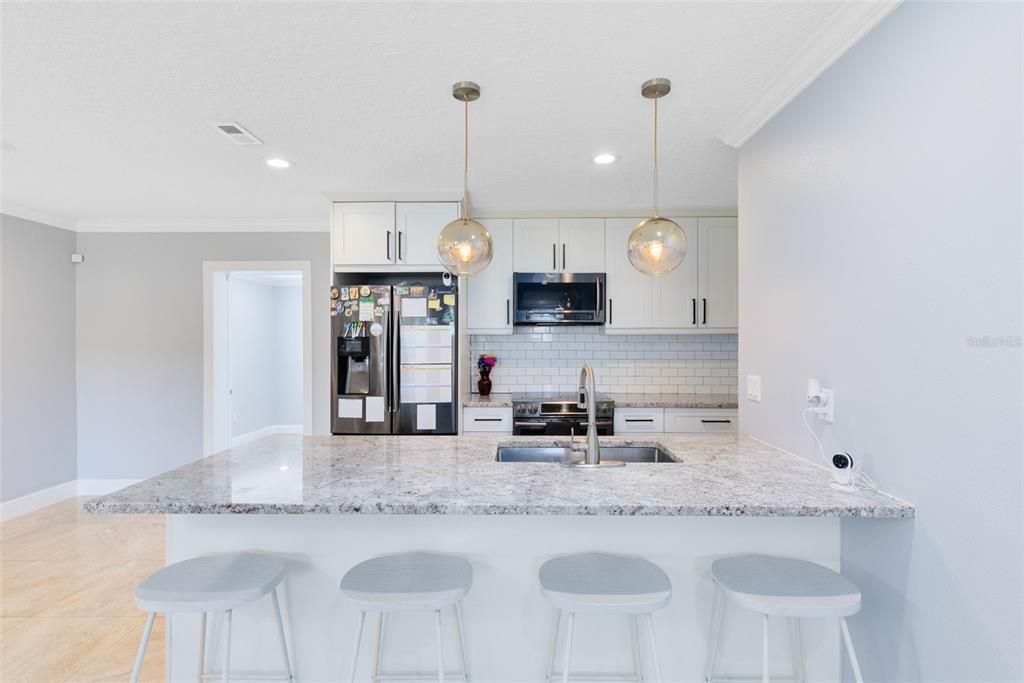 For Sale: $315,000 (4 beds, 2 baths, 1504 Square Feet)