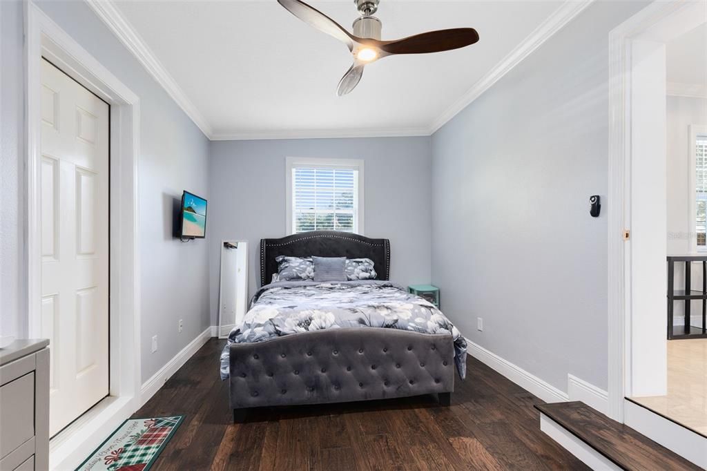 For Sale: $315,000 (4 beds, 2 baths, 1504 Square Feet)