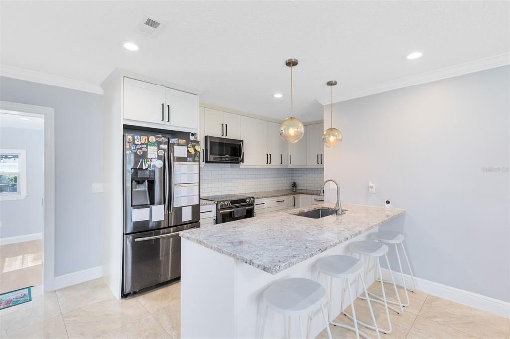 For Sale: $315,000 (4 beds, 2 baths, 1504 Square Feet)