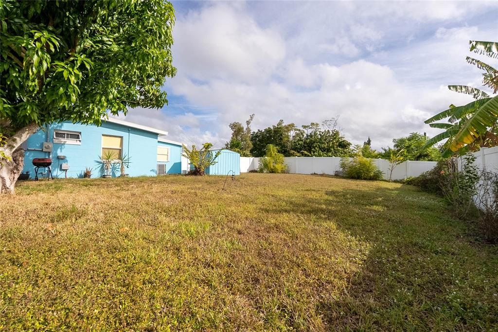 待售: $110,000 (2 贝兹, 1 浴室, 525 平方英尺)