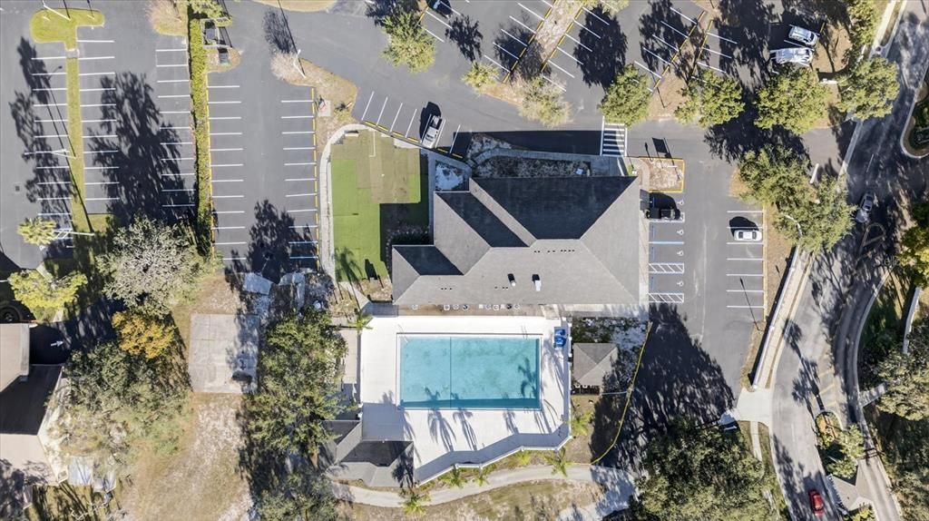 For Sale: $189,900 (2 beds, 2 baths, 988 Square Feet)