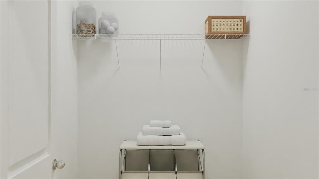 En Venta: $400,990 (4 camas, 3 baños, 2175 Pies cuadrados)