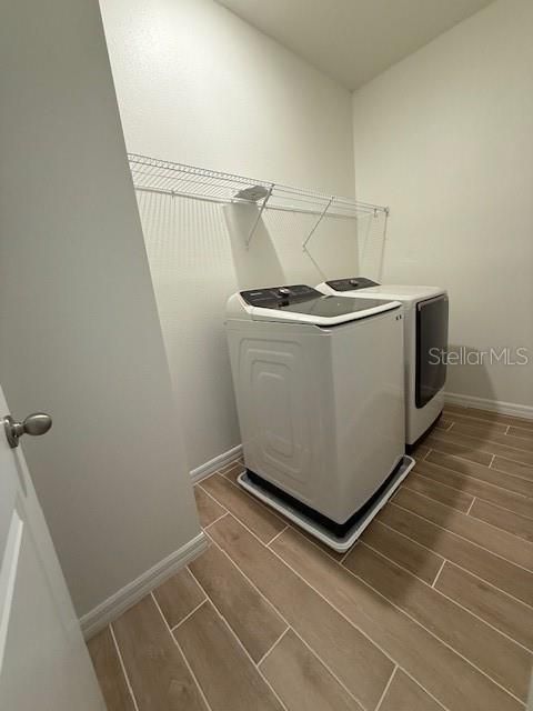 For Rent: $3,200 (5 beds, 3 baths, 2821 Square Feet)