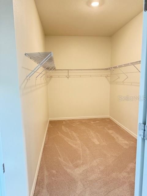 For Rent: $3,200 (5 beds, 3 baths, 2821 Square Feet)