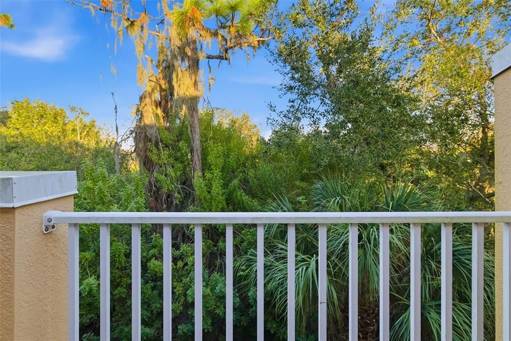 待售: $199,000 (2 贝兹, 2 浴室, 1064 平方英尺)