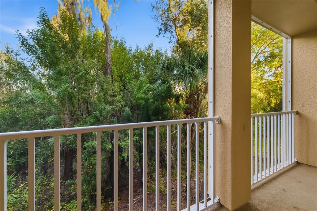 待售: $199,000 (2 贝兹, 2 浴室, 1064 平方英尺)