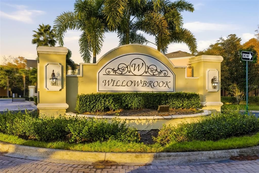 待售: $199,000 (2 贝兹, 2 浴室, 1064 平方英尺)