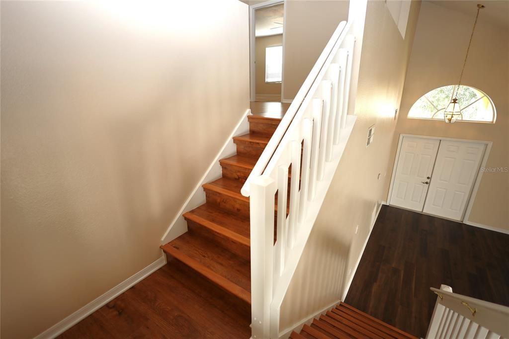 For Rent: $2,480 (3 beds, 2 baths, 2274 Square Feet)