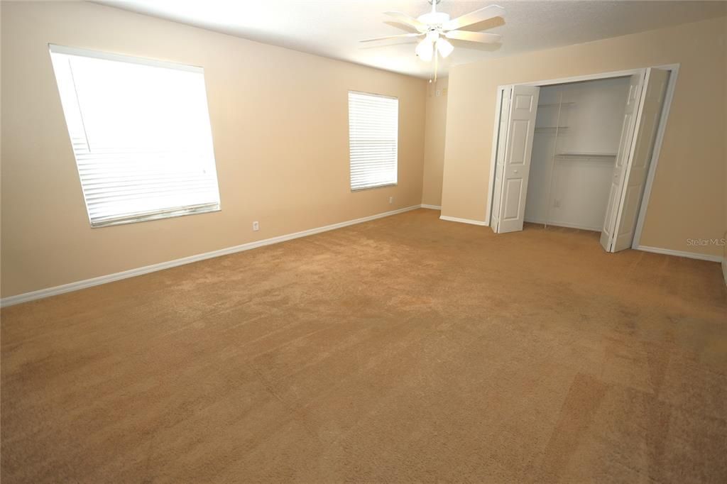 For Rent: $2,480 (3 beds, 2 baths, 2274 Square Feet)