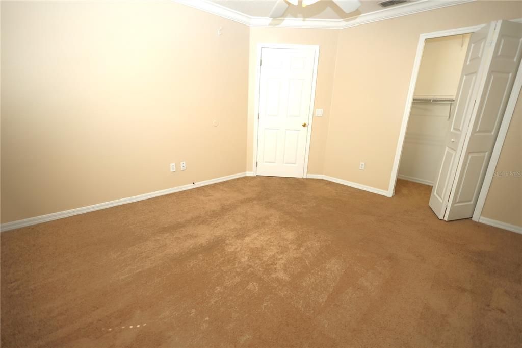 For Rent: $2,480 (3 beds, 2 baths, 2274 Square Feet)