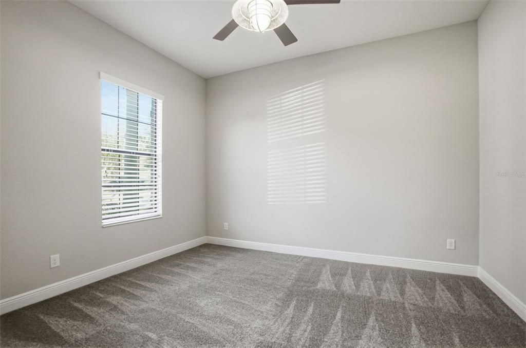 En Venta: $765,000 (5 camas, 4 baños, 3560 Pies cuadrados)