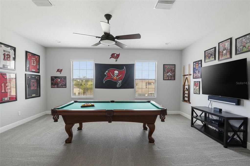 En Venta: $765,000 (5 camas, 4 baños, 3560 Pies cuadrados)