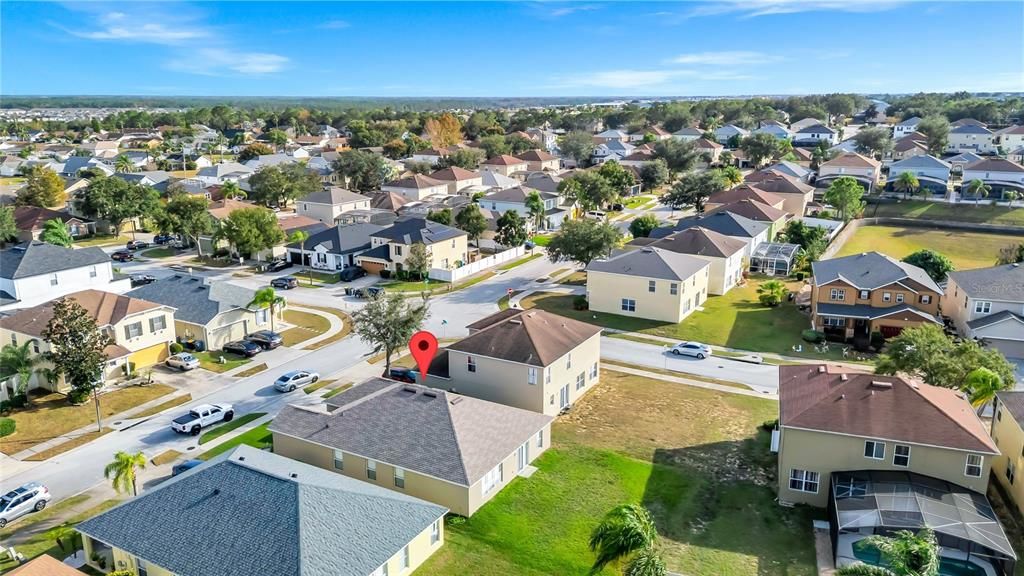 На продажу: $349,900 (3 спален, 2 ванн, 1909 Квадратных фут)