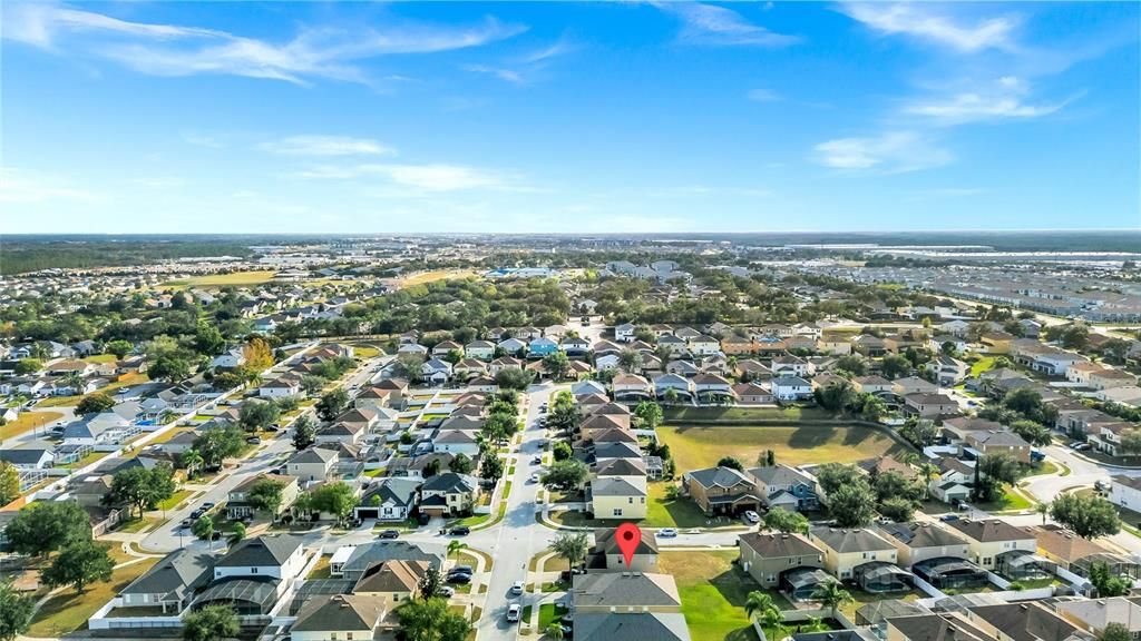 На продажу: $349,900 (3 спален, 2 ванн, 1909 Квадратных фут)