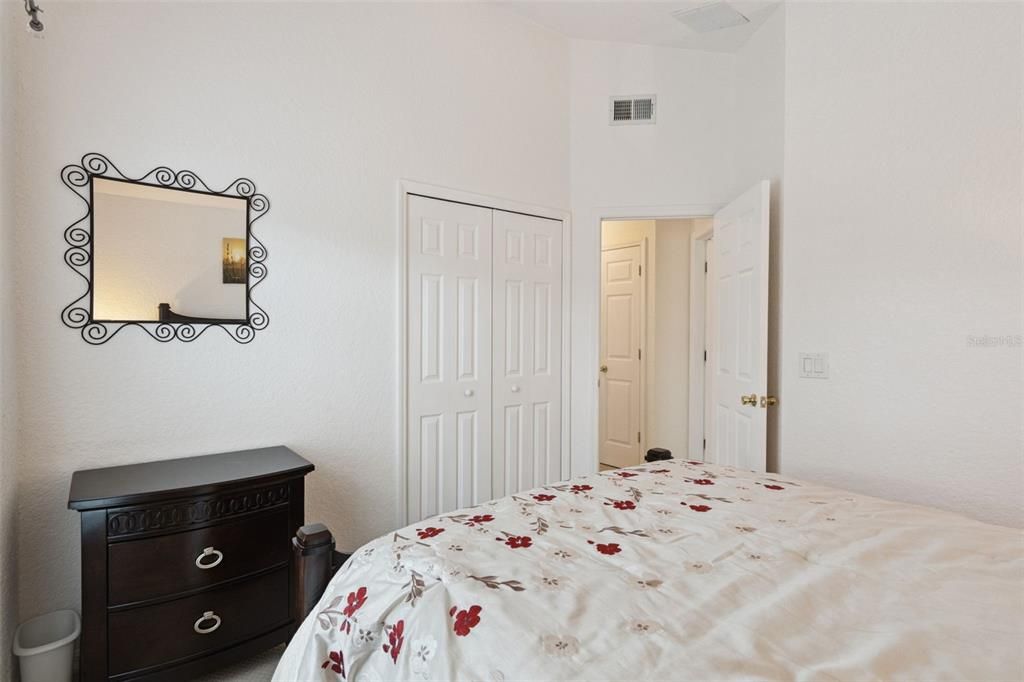 待售: $459,000 (4 贝兹, 2 浴室, 1662 平方英尺)