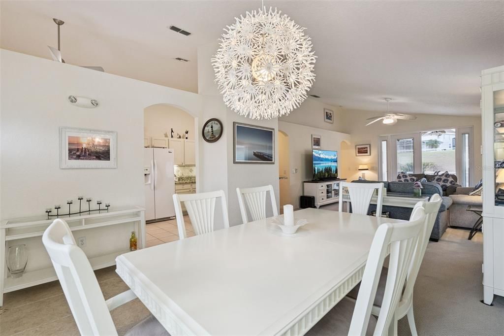 待售: $459,000 (4 贝兹, 2 浴室, 1662 平方英尺)