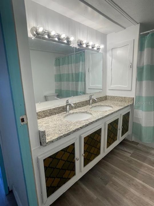 待售: $199,500 (3 贝兹, 2 浴室, 1020 平方英尺)