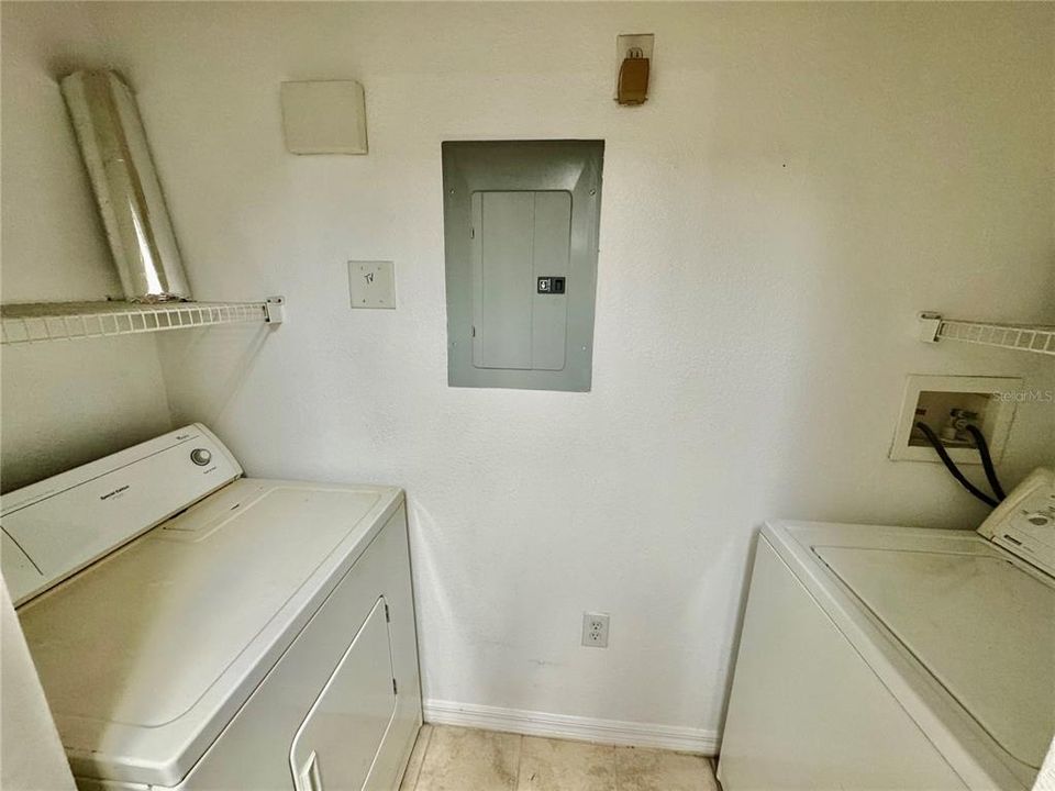 En Renta: $1,550 (2 camas, 2 baños, 1107 Pies cuadrados)