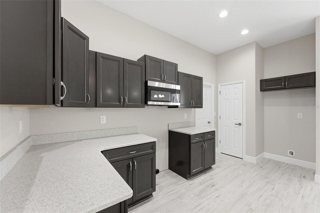 待售: $359,000 (3 贝兹, 2 浴室, 1774 平方英尺)