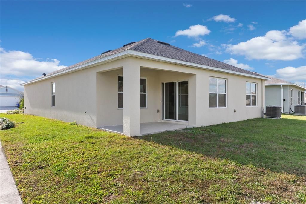 For Rent: $2,100 (3 beds, 2 baths, 1549 Square Feet)