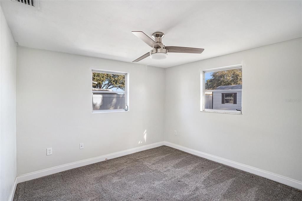 For Sale: $235,000 (3 beds, 3 baths, 1608 Square Feet)