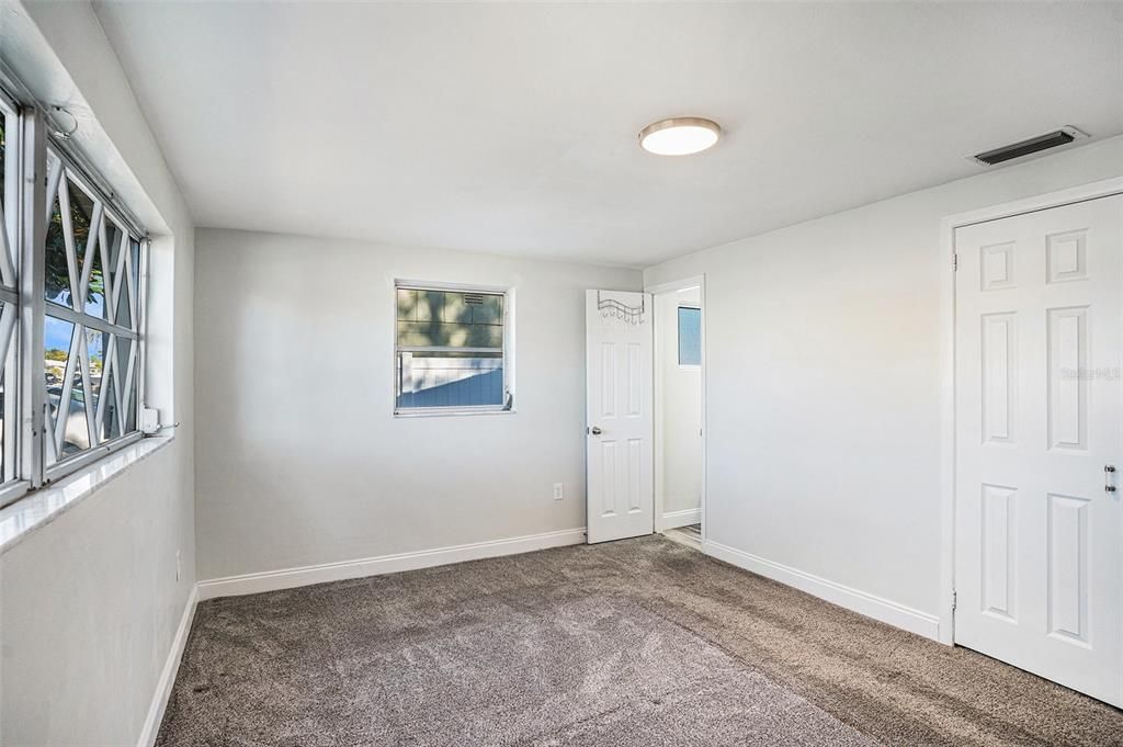 For Sale: $235,000 (3 beds, 3 baths, 1608 Square Feet)