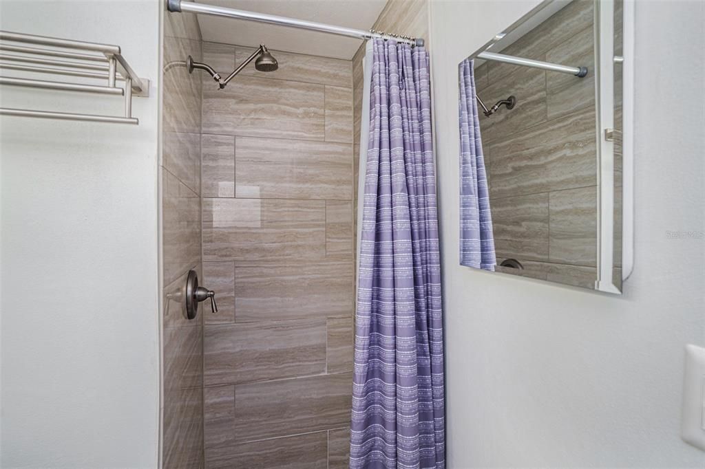 For Sale: $235,000 (3 beds, 3 baths, 1608 Square Feet)