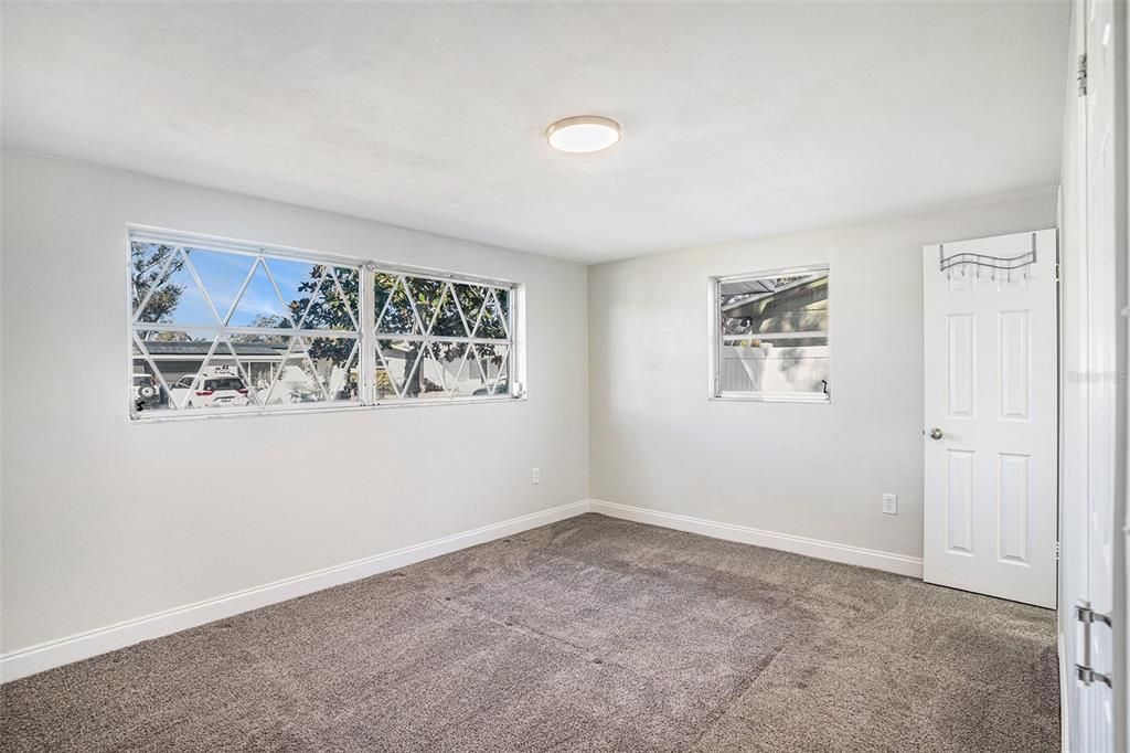 For Sale: $235,000 (3 beds, 3 baths, 1608 Square Feet)