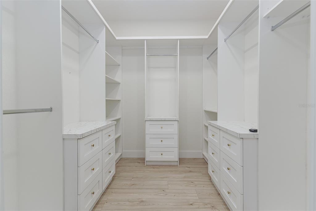 待售: $534,423 (4 贝兹, 3 浴室, 2331 平方英尺)