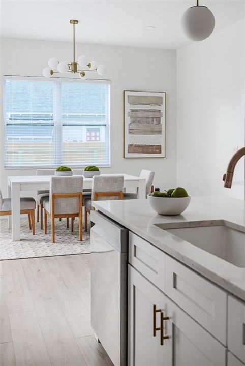 待售: $534,423 (4 贝兹, 3 浴室, 2331 平方英尺)