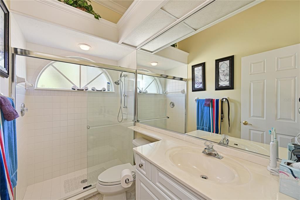 待售: $600,000 (3 贝兹, 3 浴室, 2652 平方英尺)