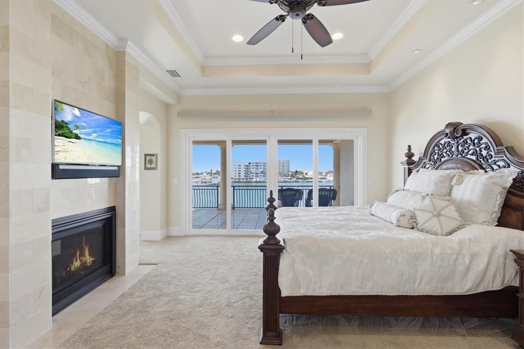 En Venta: $3,799,000 (3 camas, 2 baños, 3758 Pies cuadrados)