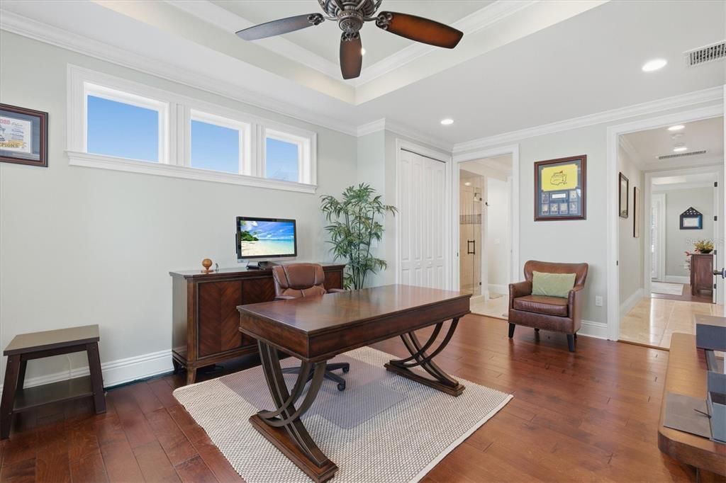 En Venta: $3,799,000 (3 camas, 2 baños, 3758 Pies cuadrados)