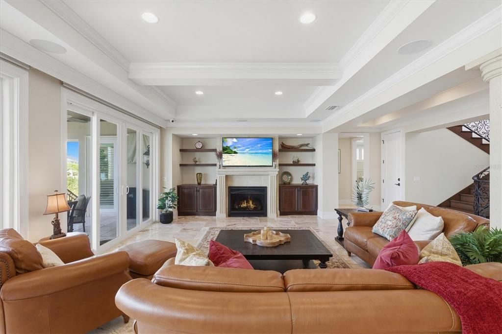 En Venta: $3,799,000 (3 camas, 2 baños, 3758 Pies cuadrados)