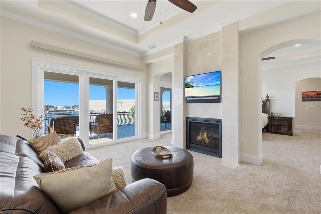 En Venta: $3,799,000 (3 camas, 2 baños, 3758 Pies cuadrados)