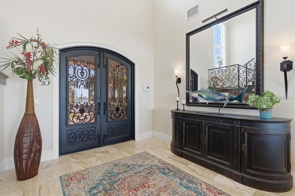 En Venta: $3,799,000 (3 camas, 2 baños, 3758 Pies cuadrados)