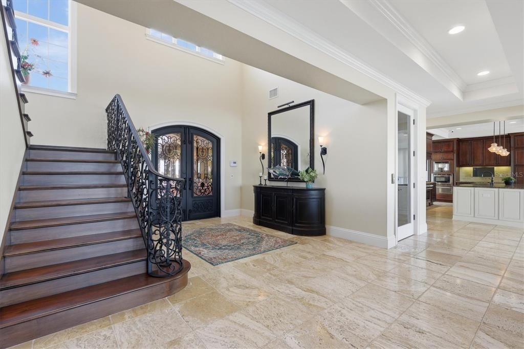 En Venta: $3,799,000 (3 camas, 2 baños, 3758 Pies cuadrados)