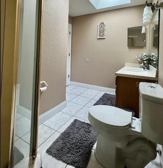 待售: $425,000 (3 贝兹, 2 浴室, 1224 平方英尺)