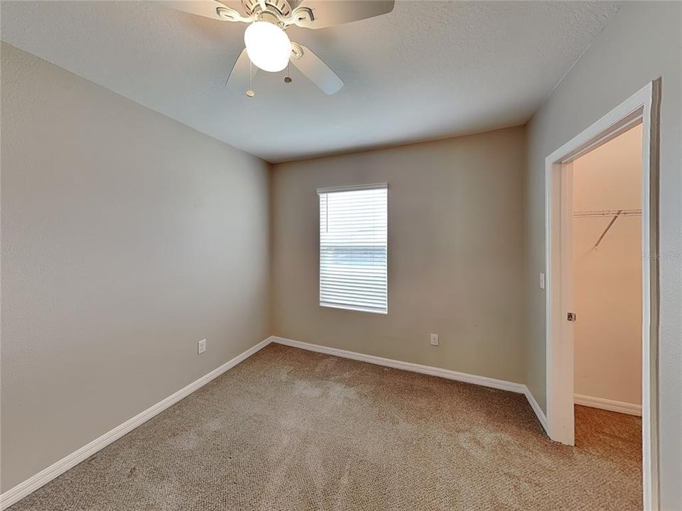 For Rent: $2,519 (4 beds, 2 baths, 2007 Square Feet)