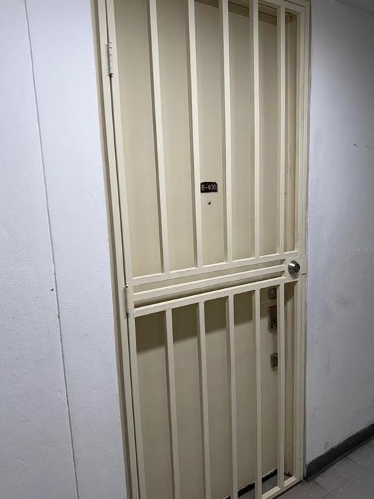 En Renta: $1,000 (3 camas, 1 baños, 915.42 Pies cuadrados)