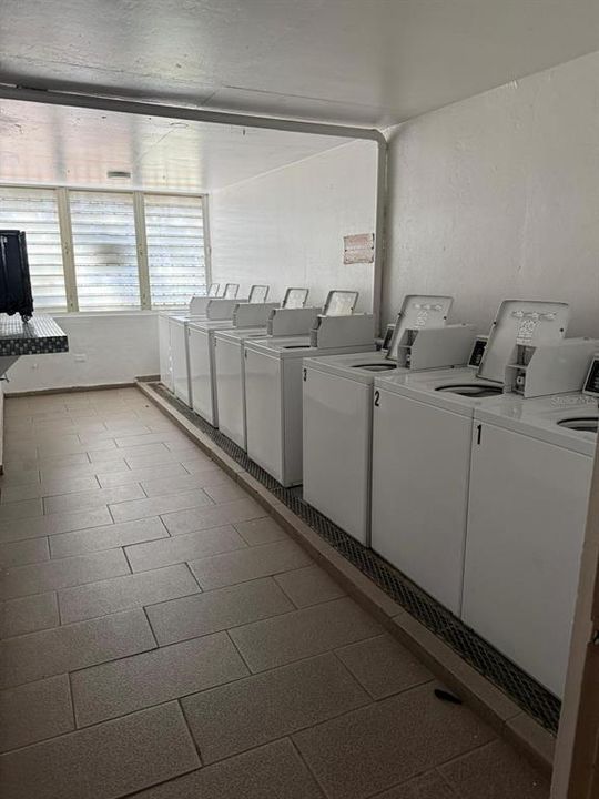 En Renta: $1,000 (3 camas, 1 baños, 915.42 Pies cuadrados)