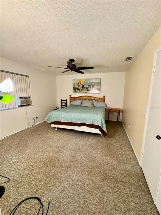 待售: $219,000 (3 贝兹, 2 浴室, 1472 平方英尺)