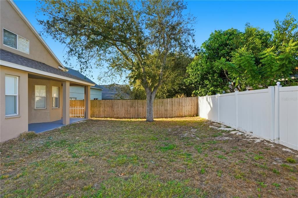 待售: $359,900 (4 贝兹, 2 浴室, 2390 平方英尺)