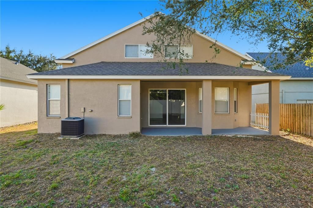 待售: $359,900 (4 贝兹, 2 浴室, 2390 平方英尺)