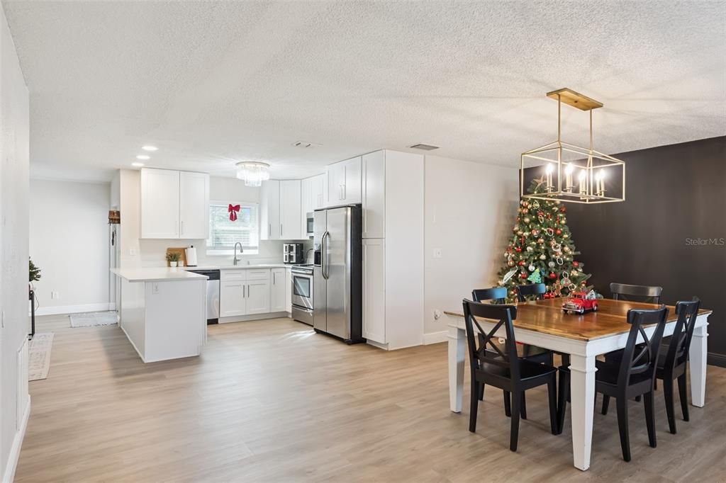 For Sale: $435,000 (4 beds, 2 baths, 1815 Square Feet)