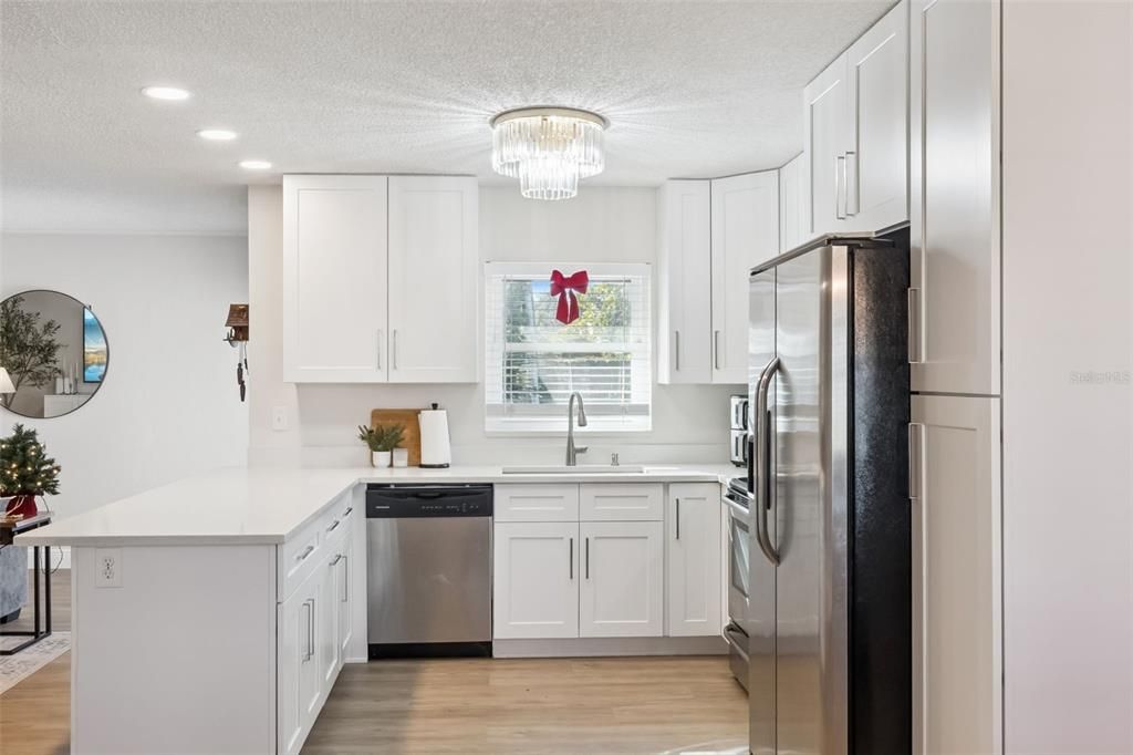 For Sale: $435,000 (4 beds, 2 baths, 1815 Square Feet)