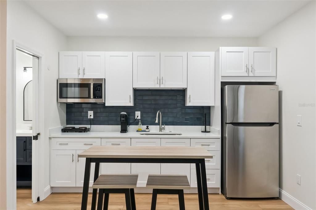 For Sale: $435,000 (4 beds, 2 baths, 1815 Square Feet)